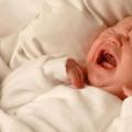 Почему дети плачут: причины и последствия Что значит если ребенок плачет